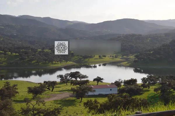 Finca rústica de 271 ha en venta en Aracena, Huelva