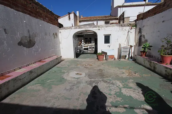 Spot image