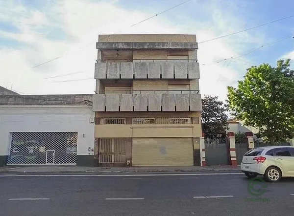 Terreno urbano de 0,04 ha en venta en Santa fe