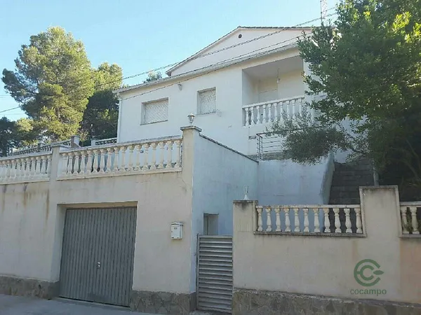 Casa de 0,0493 ha en venta en Canyelles, Barcelona