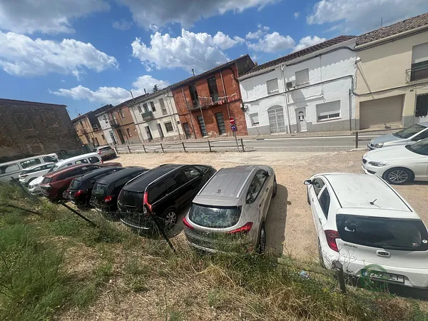 Spot image