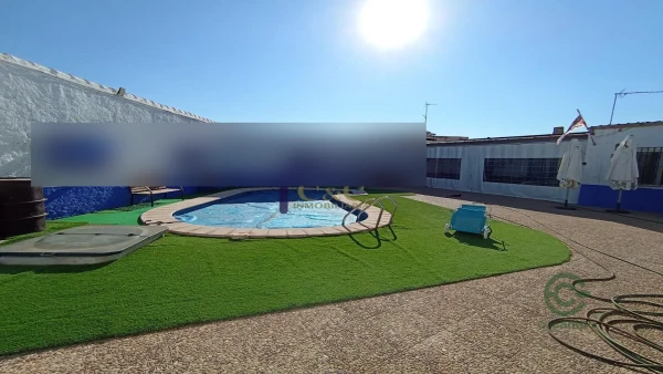Casa de 0,046 ha en venta en Manzanares, Ciudad Real