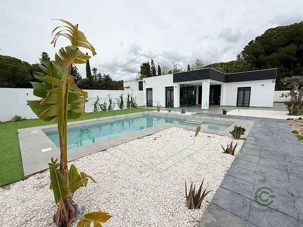 Finca rústica de 0,07 ha en venta en Chiclana de la frontera, Cadiz