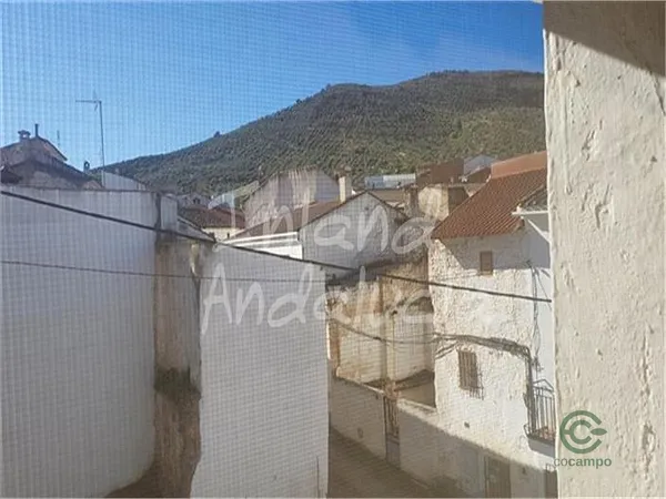 Finca rústica de 0,0104 ha en venta en Castillo de Locubin, Jaen