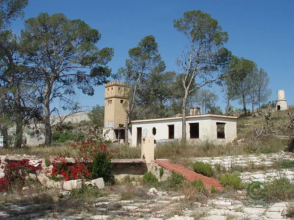 Finca agrícola de 18,8 ha en venta en Monforte del cid, Alicante