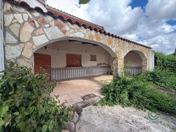 Casa de 0,5082 ha en venta en Badajoz, Badajoz