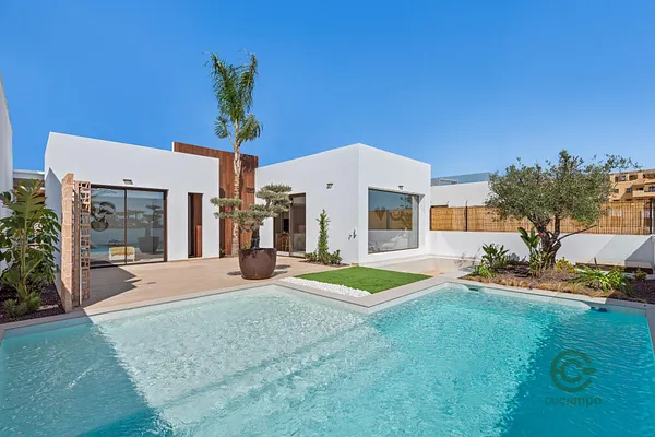 Terreno urbano de 0,0297 ha en venta en Los Alcázares, Murcia
