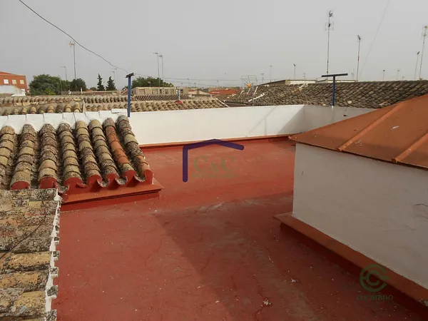 Casa de 0,0297 ha en venta en Manzanares, Ciudad real