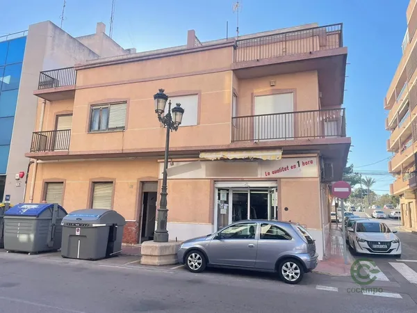 Spot image