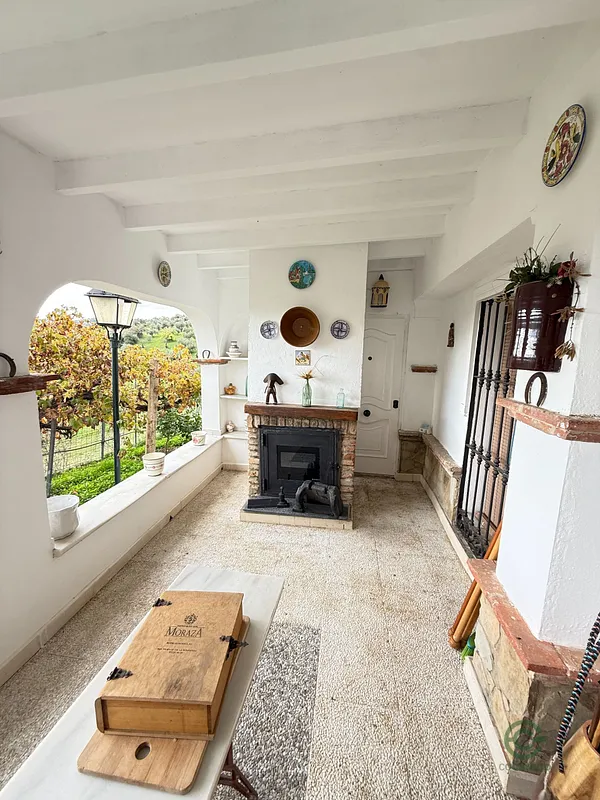 Finca agrícola de 1,5 ha en venta en Málaga