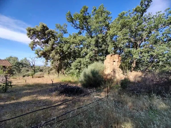 Finca rústica de 0,09 ha en venta en Cáceres