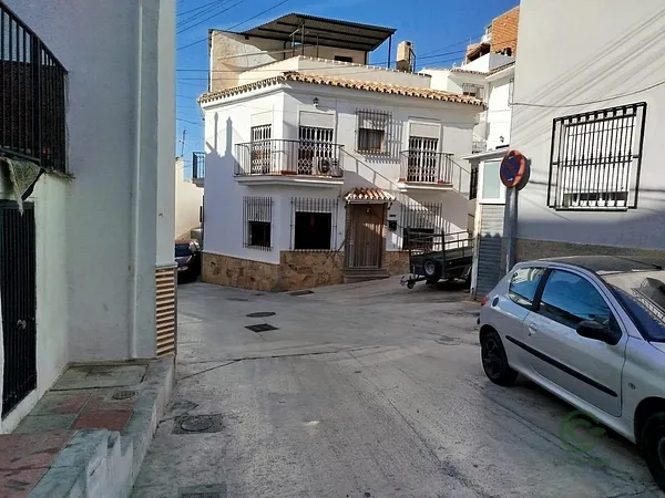 Spot image