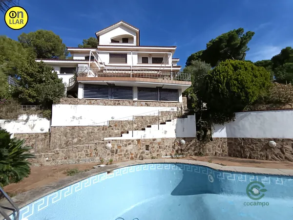 Casa de 0,1183 ha en venta en Sant fost de campsentelles, Barcelona