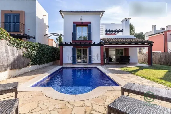 Casa de 0,0655 ha en venta en Calvia, Islas baleares