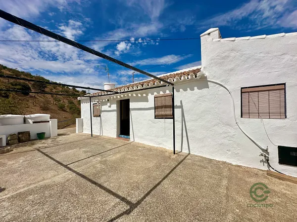 Finca rústica de 1,5 ha en venta en Málaga
