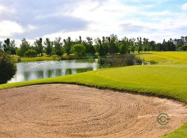 Finca de recreo de 0,1 ha en venta en Santa fe