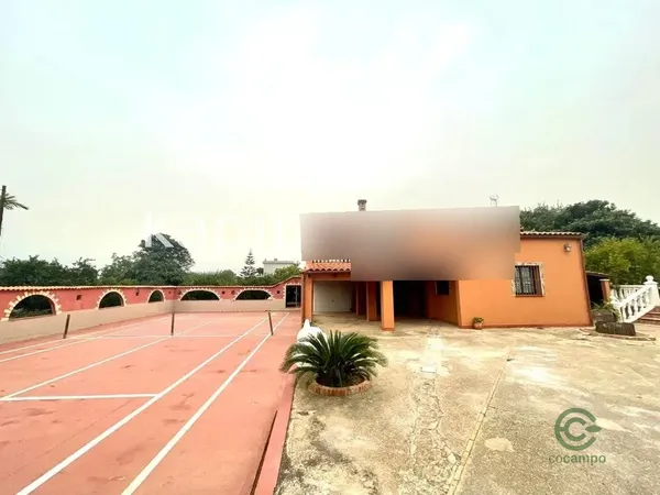 Casa de 0,3 ha en venta en Alzira, Valencia