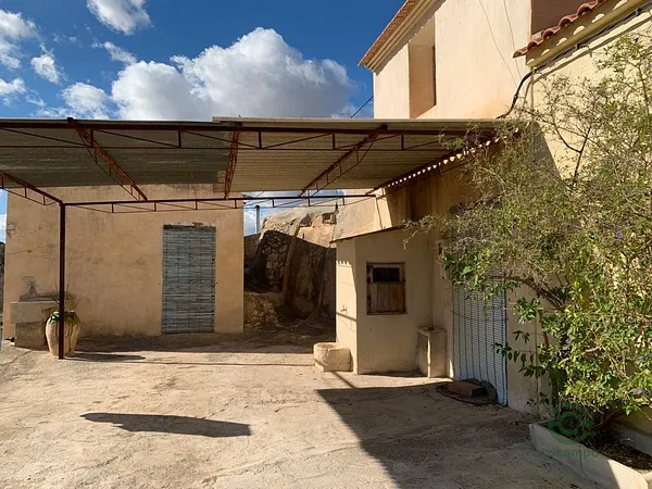 Casa de 0,1 ha en venta en Abanilla, Murcia