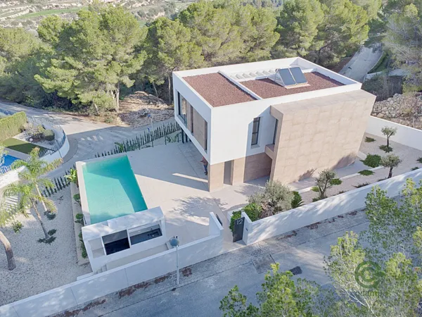 Casa de 0,08 ha en venta en Moraira, Alicante