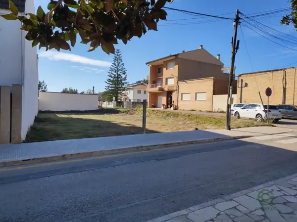 Terreno urbano de 0,028 ha en venta en Ulldecona, Tarragona