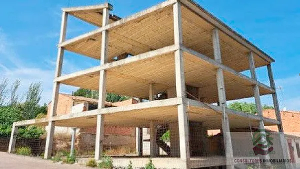 Terreno urbano de 0,024 ha en venta en Zaragoza, Zaragoza