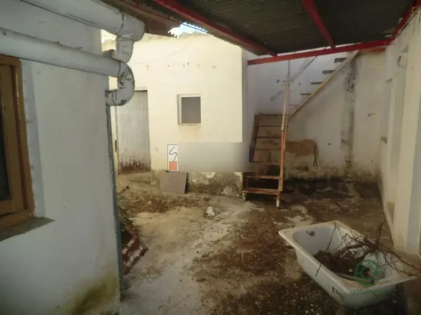 Casa de 0,019 ha en venta en Valdepeñas, Ciudad real