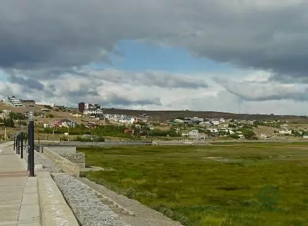 Terreno urbano de 1,1 ha en venta en Santa cruz province