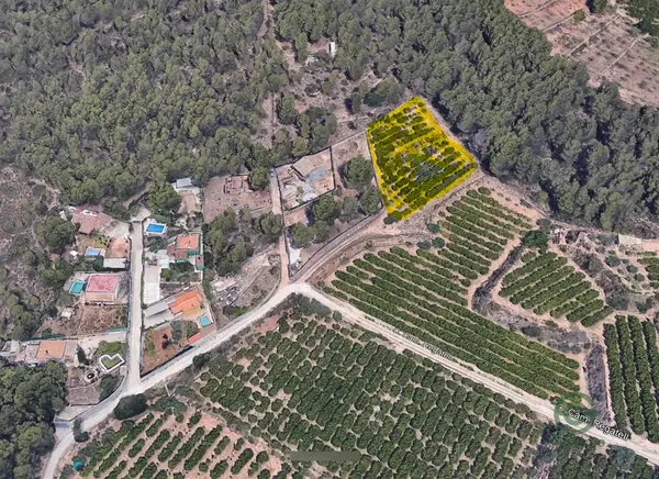 Finca agrícola de 0,33 ha en venta en Castellón