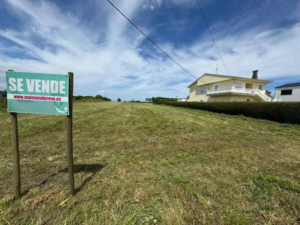 Terreno urbano de 0,1434 ha en venta en Tapia de casariego, Asturias
