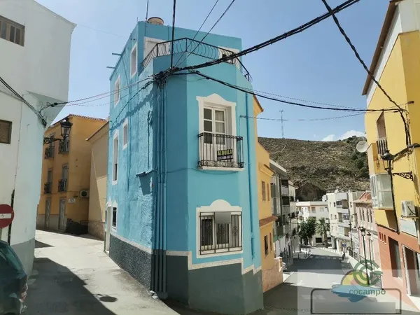 Spot image