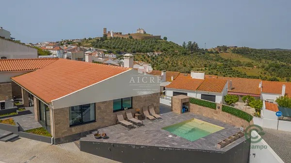 Casa de 0,0769 ha en venta en Arraiolos, Évora