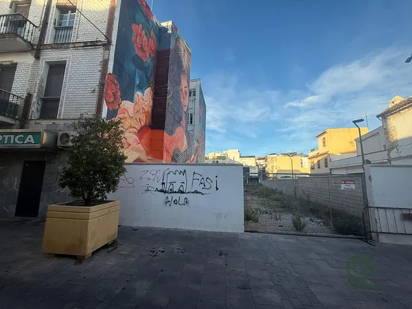 Spot image