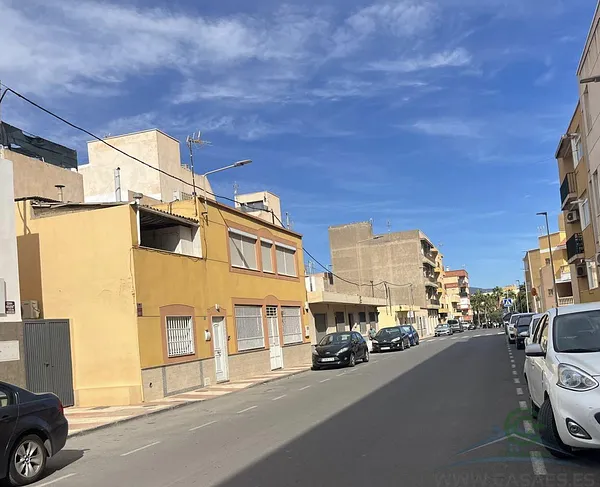 Spot image