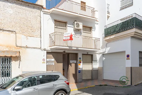 Casa de 0,0182 ha en venta en Molvizar, Granada