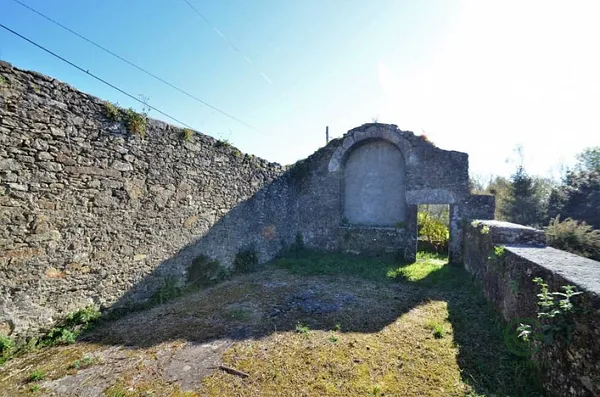Terreno urbano de 0,2324 ha en venta en A laracha, A coruña