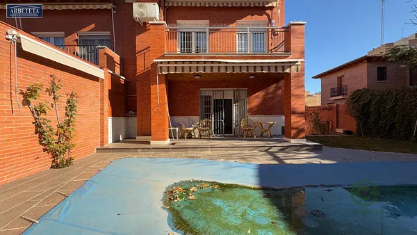 Casa de 0,0398 ha en venta en Guadalajara, Guadalajara