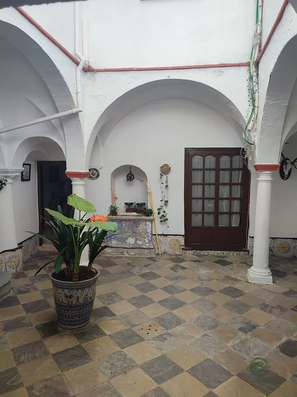 Spot image
