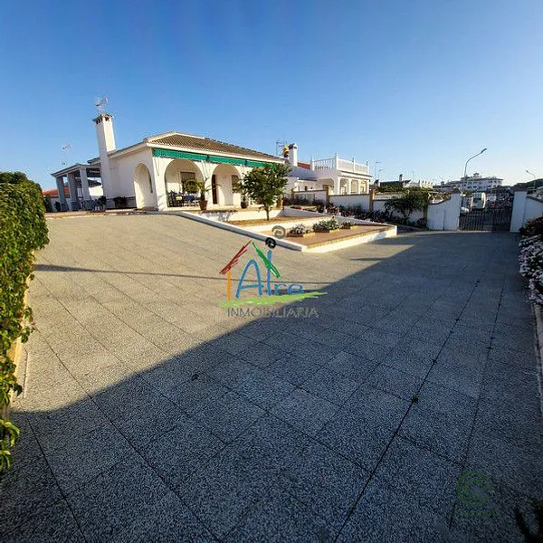 Spot image