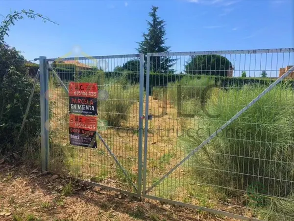 Terreno urbano de 0,225 ha en venta en Uceda, Guadalajara