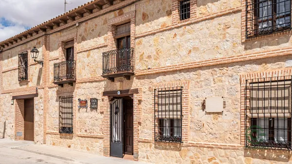 Casa de 0,1 ha en venta en Toledo
