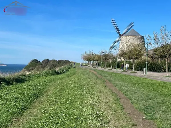 Casa de 0,16 ha en venta en Getxo, Vizcaya