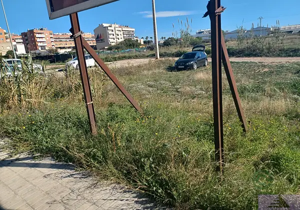 Terreno urbano de 0,13 ha en venta en Benicarló, Castellón