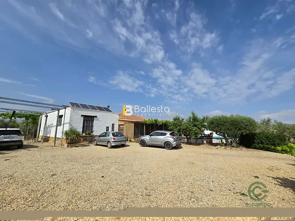 Finca rústica de 1,45 ha en venta en Huercal-overa, Almeria