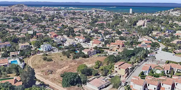 Spot image