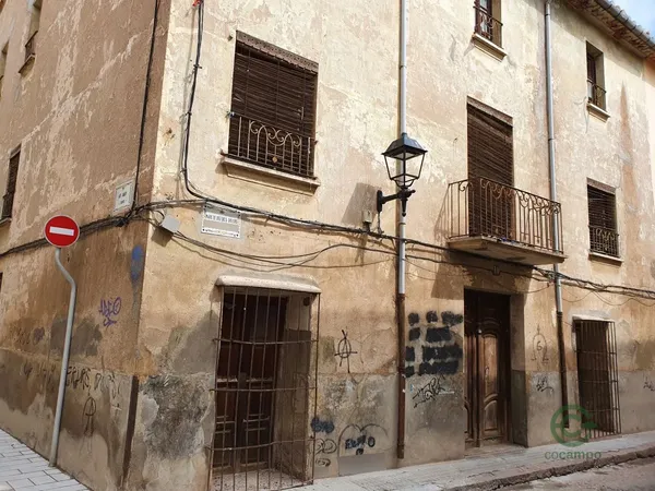 Spot image