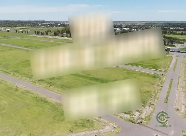 Terreno urbano de 0,12 ha en venta en Santa fe