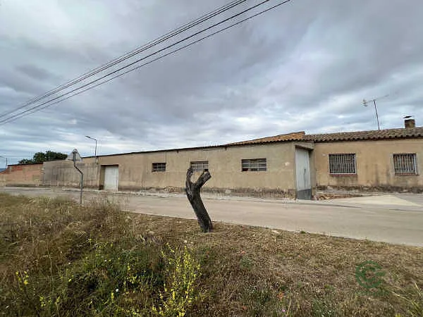 Finca rústica de 0,0702 ha en venta en Santa Margarida i els Monjos, Barcelona