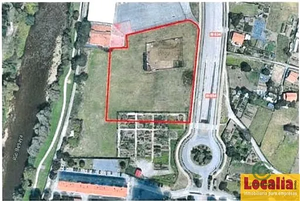 Terreno urbano de 0,9298 ha en venta en Torrelavega, Cantabria