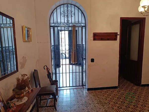 Spot image