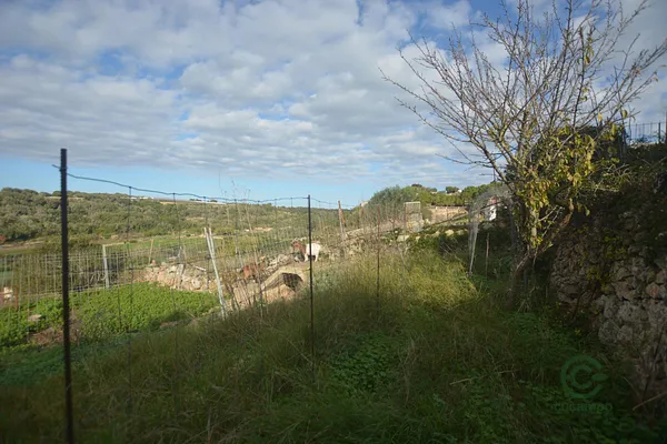 Finca de recreo de 0,0303 ha en venta en Es migjorn gran, Baleares
